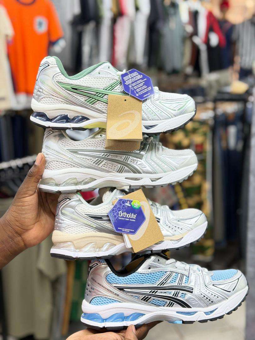 Sneakers  group picture